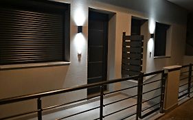 Savvas & Katerinas Appartments